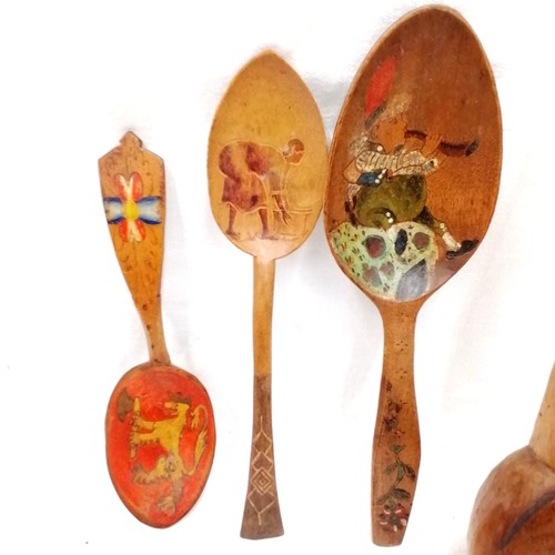 55 - Qty of antique and vintage wooden spoons inc. hand painted, etc