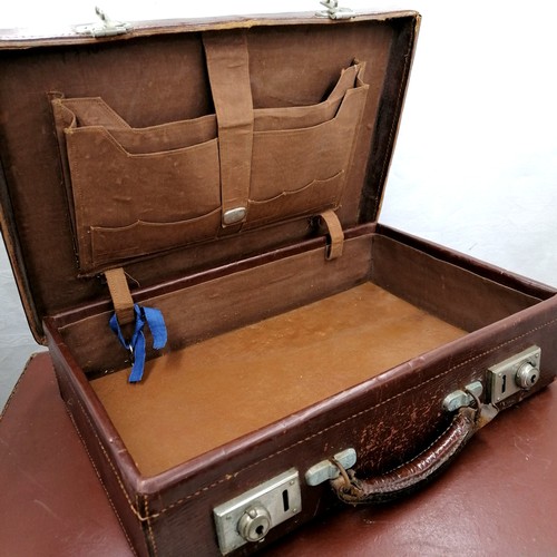 129 - Revelation vellum expanding suitcase (61cm x 37cm) In good used condition t/w leather writing case (... 