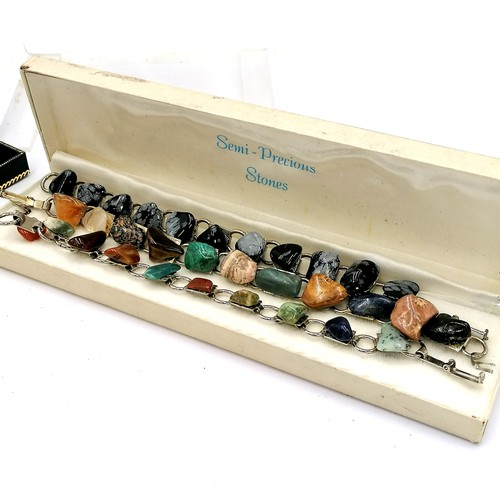 362 - Qty of boxed costume jewellery inc Pandora brooch (1 crystal detached), 3 semi precious bracelets in... 