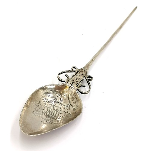 404 - Unmarked silver South American Gaucho cape pin spoon.