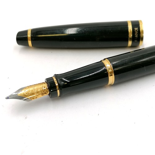 486 - Black & gold Waterman fountain pen T/W another