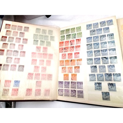 518 - 4 stamp collectors albums, mixture of mint and used condition from Victoria - Elizabeth II inc M/M K... 