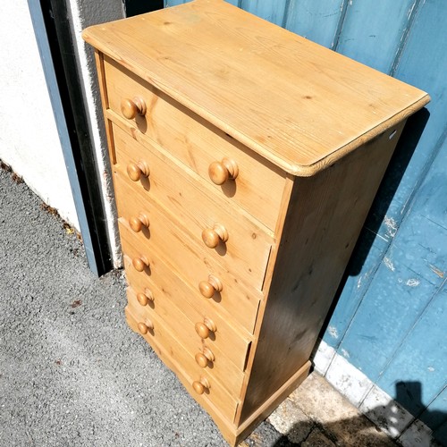 599 - Tall pine chest of 6 drawers, 105cm high x 36cm deep x 59cm wide