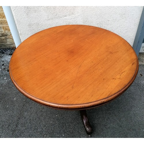 603 - Antique mahogany circular pedestal table 1m diameter x 71cm high T/W 3 upholstered antique chairs