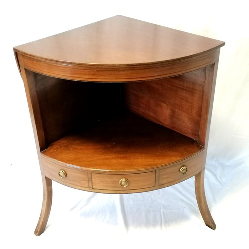 614 - Corner mahogany washstand (missing catch + has split) - total height 132cm (closed 83cm)