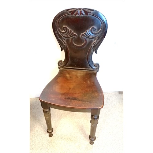 647 - Antique mahogany commode, chessboard coffee table (76cm x 37cm x 49cm high) & mahogany hall chair