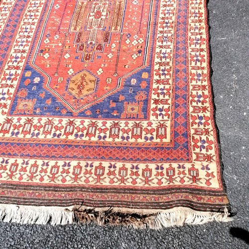 691 - Turkish kilim rug - 160cm x 260cm, In good used condition