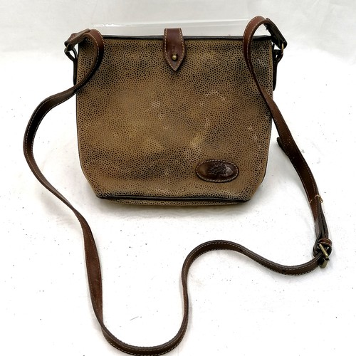 20 - Mulberry ladies leather handbag, in used condition, 23cm x 20cm