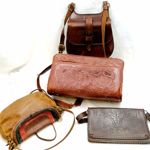 21 - 4 vintage handbags