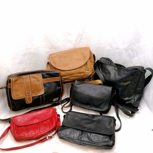 26 - 5 vintage Enny handbags and a Tula handbag