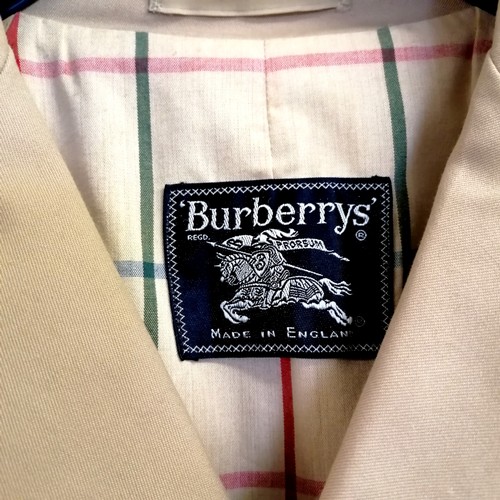 43 - 3 Burberry macs: 1 mans long 40