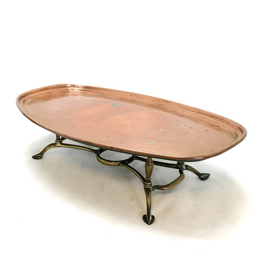 193 - Copper warming stand (lacking burner) in the Benson style - 47cm x 28cm t/w brass 2 handled pot (16c... 