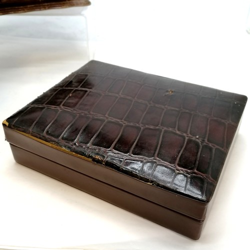 64 - Qty of boxes inc antique jewellery box, crocodile pattern cigar box (A/F) 22cm x 18cm x 6cm, etc