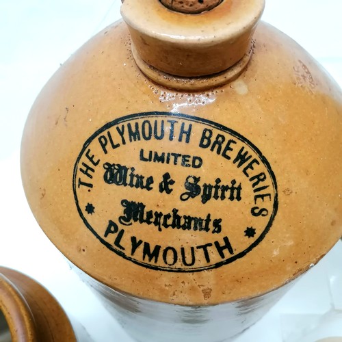 140 - Qty of advertising stoneware jars inc Plymouth Breweries, B Grant & Co Ltd etc. In good used conditi... 