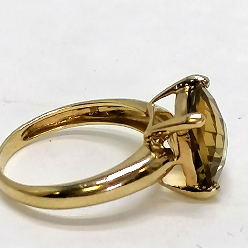 206 - 9ct gold marked facet cut citrine ring, size L, 2.6g  - SOLD ON BEHALF OF THE NEW BREAST CANCER UNIT... 