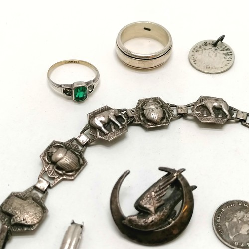 235 - Qty of jewellery inc 2 silver rings, unmarked antique silver bird / moon brooch, mostly coin charm t... 