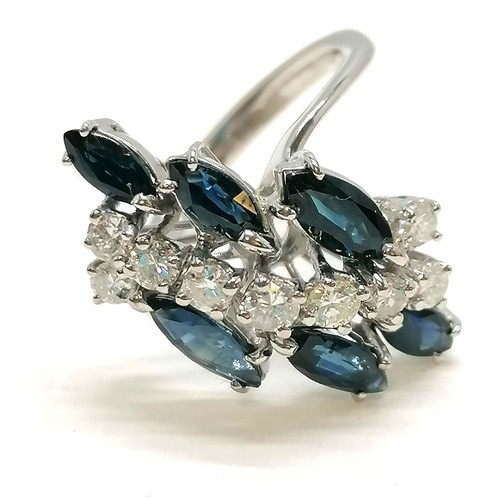 280 - 18ct white gold sapphire (6) / diamond (9) cluster ring - size M½ & 6.6g