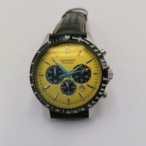 293 - Vintage Seiko sportsmatic automatic gents watch (running) t/w Sekonda chronograph quartz (needs batt... 