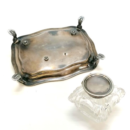 363 - Antique silver desk stand with glass ink well, 15cm x 12cm x 7cm height, in good condition