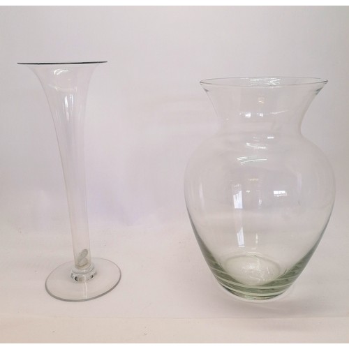 48 - 2 modern clear glass vases. Tallest 40cm high, both in good condition.