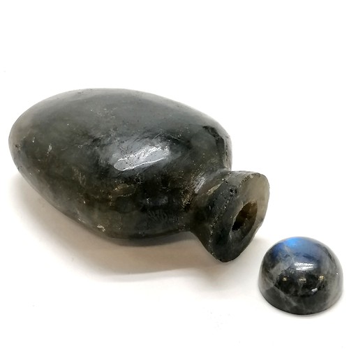 477 - Hand carved labradorite snuff bottle - 5.5cm high & lid lacking spoon bung