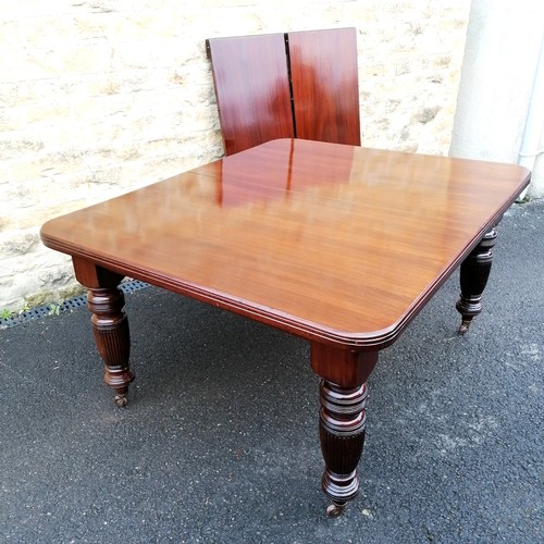 729 - Antique mahogany extending dining table with 2 spare leaves and winding handle 120cm wide x 145cm cl... 