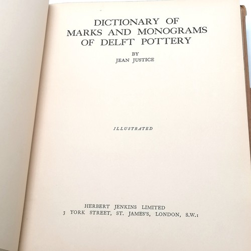 32 - 1930 book - Dictionary of marks and monograms of Delft pottery by Professor Jean Justice