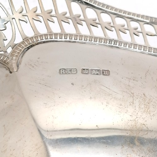 188 - 1912 silver centrepiece with pierced edge by Roberts & Belk Ltd with later (1917) inscription to bas... 