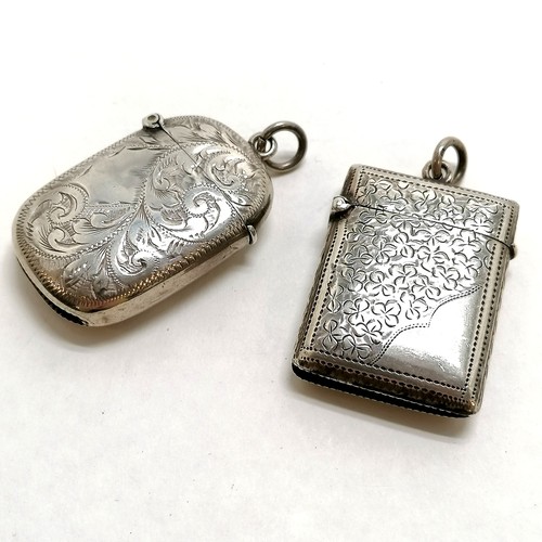 209 - 2 x antique hand engraved silver vesta cases inc 1 decorated with shamrocks (4cm) - total weight 40g