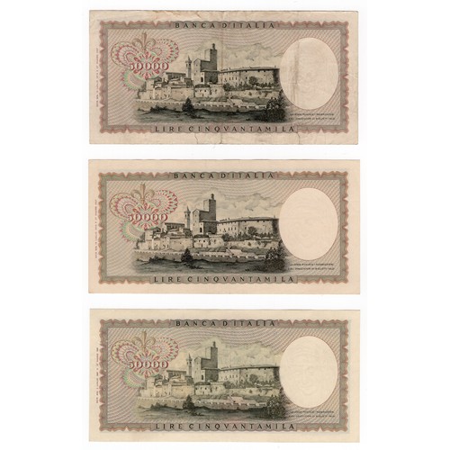 13 - Italy 3 x 50000 lire Leonardo da Vinci banknotes ~ Z..E (1967) has a couple of small thins + a cut t... 