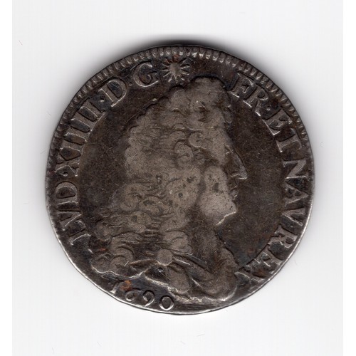 47 - 1690 France Louis XIV ½ ecu with Tours (E) mint mark