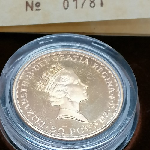 117 - Cased 1987 Britannia ½oz (£50) gold coin #01781