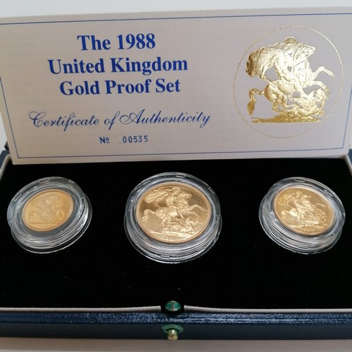 123 - Cased 1988 double sovereign (£2), sovereign (£1) & half sovereign (50p) coins #00535