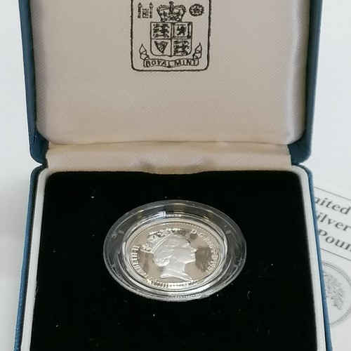 129 - Cased 1987 silver proof £1 coin