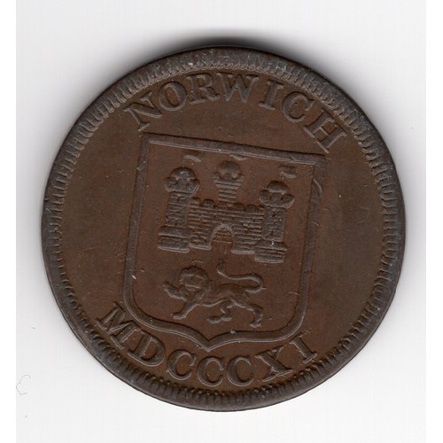 219 - 1811 Norwich ½ penny token with Britannia obverse & arms without crest reverse (castle has portculli... 