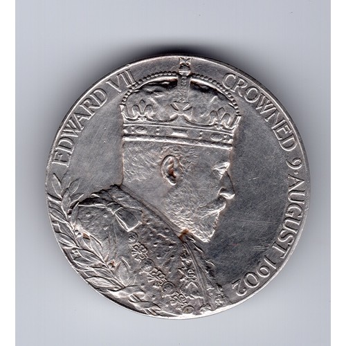 274 - 1902 Coronation of Edward VII Royal Mint medallion by George William De Saulles (1862-1903) - 31mm d... 