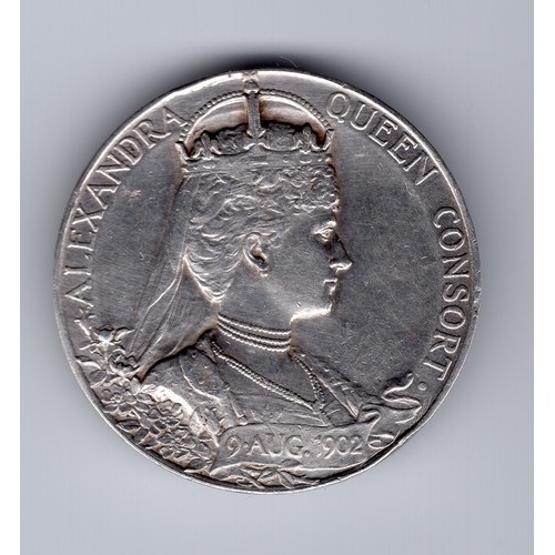 274 - 1902 Coronation of Edward VII Royal Mint medallion by George William De Saulles (1862-1903) - 31mm d... 