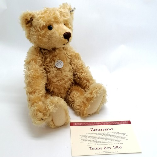 Large Steiff collectors bear 'Teddy Boy' 1905 replica with