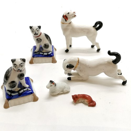 14 - Kate Greenaway salt / pepper shakers (11cm high & have chips), qty of Staffordshire figures inc pair... 