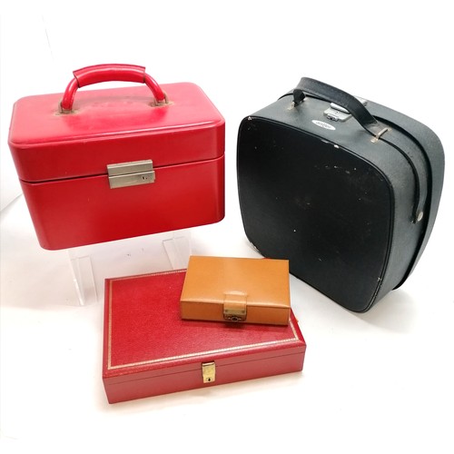 159 - Vintage red vanity travel case (34cm x 22cm x 20cm) t/w antler case & 2 empty jewellery boxes