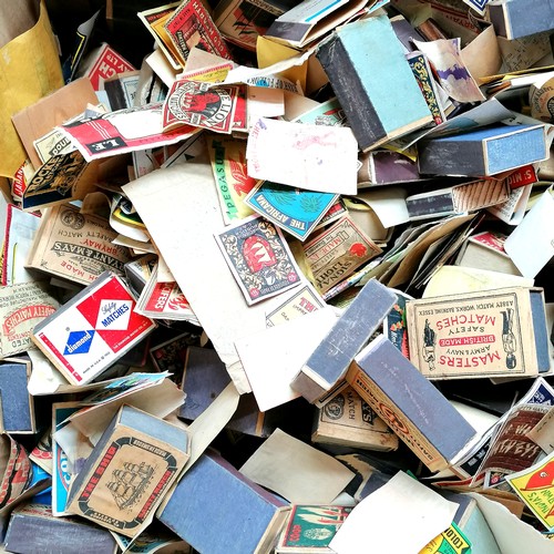 63 - Large collection / lot of matchbox covers & labels