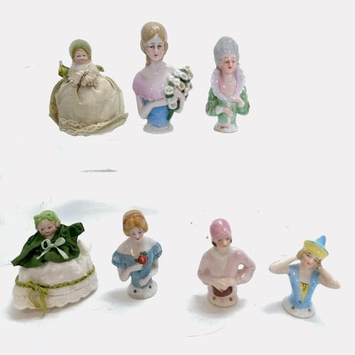 83 - Collection of antique pin dolls some complete with original fabric bases. tallest 22cm high. All in ... 