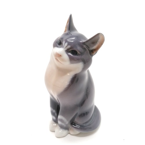 99 - 1990-94 Royal Copenhagen cat (plain grey) #1803 by Andrea Nielsen (née Pedersen) (1872-1936) - 13cm ... 