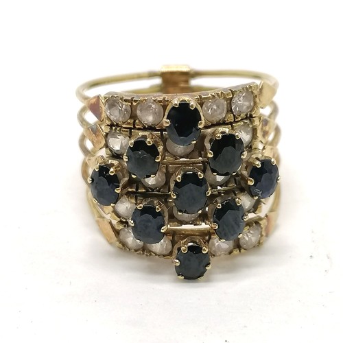 167 - 9ct / 14ct marked gold multi (5) linked design ring set with blue / white stones - size Q½ & total w... 