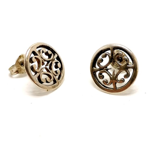 196 - Ola Gorie St Magnus pair of silver stud earrings (RRP £105) - 1.2g