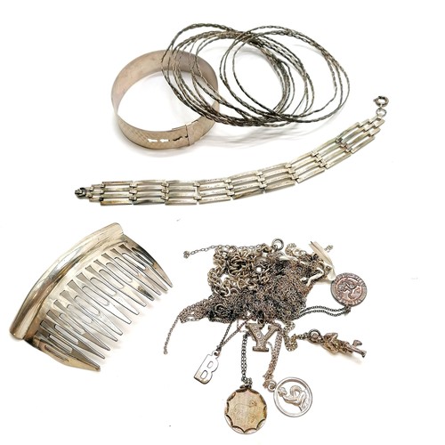 284 - Qty of mostly silver jewellery inc hair slide, gate bracelet, bangle, qty of unmarked silver bangles... 