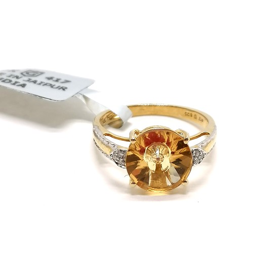 288 - 9ct hallmarked gold Glenn Lehrer torus citrine / diamond ring - size N½ & 2.5g total weight ~ in unw... 