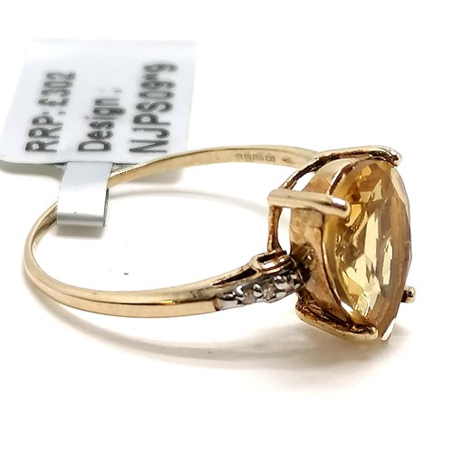 292 - 9ct hallmarked gold pear shaped citrine / diamond set ring - size S & 2.1g total weight ~ in unworn ... 