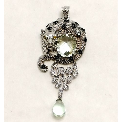 300 - Silver multi-stone set leopard pendant - 5.5cm drop & total weight 9.2g