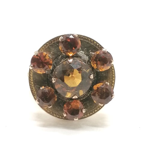 333 - Antique 9ct marked rose gold Scottish citrine set cluster ring with thistle detail to shoulders - si... 